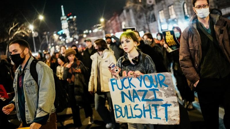 New York, 8 gennaio: in piazza contro Donald Trump e l'Ice