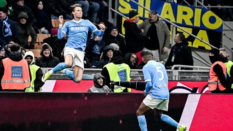 McTominay esulta dopo il gol del 2 a 2