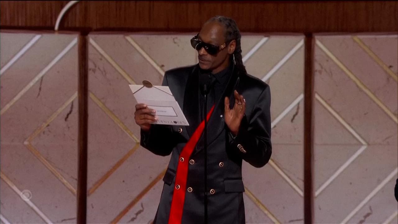 Golden Globe, Snoop Dog premia ma viene censurato: cosa ha detto sul palco