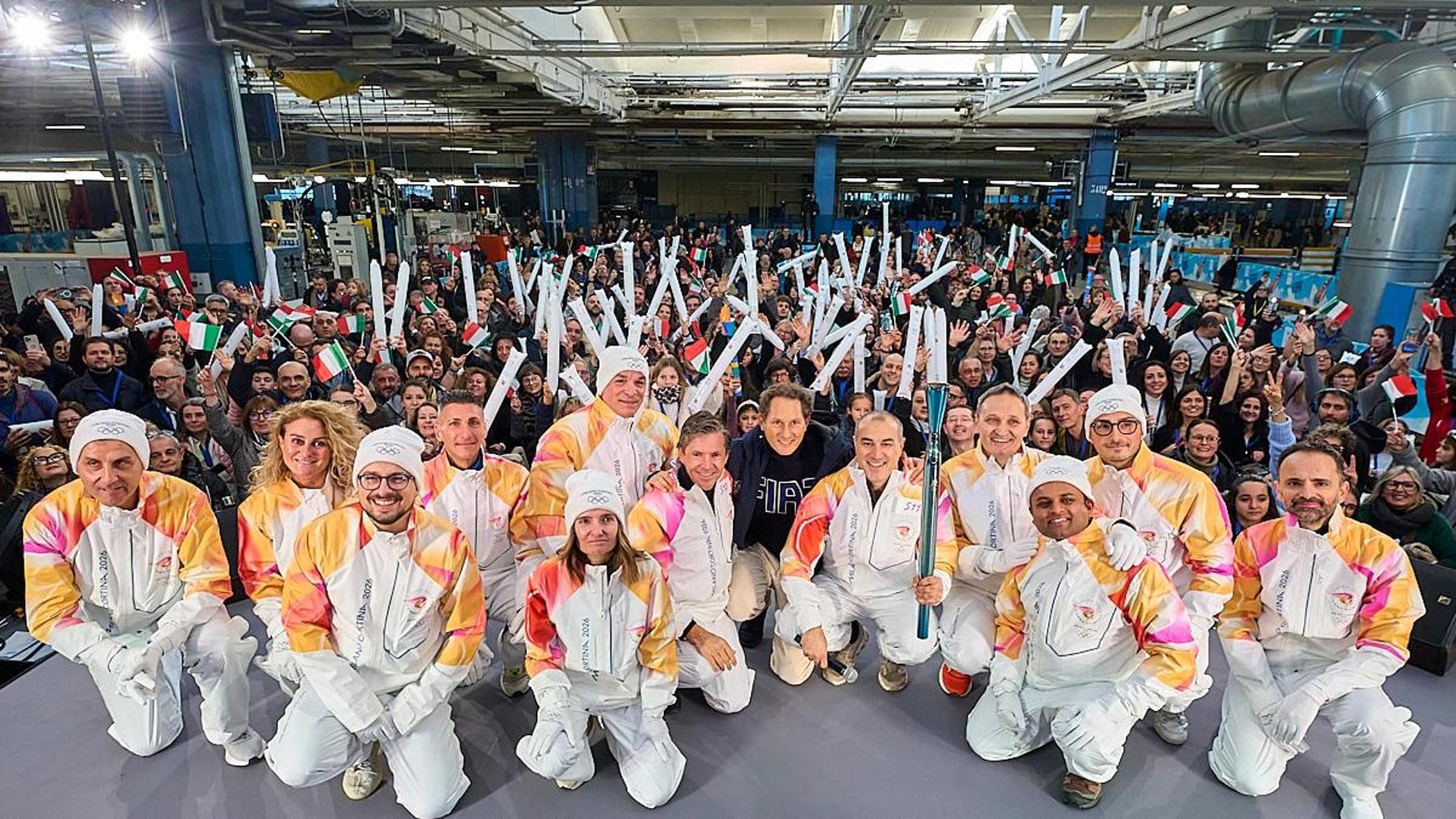 Fiat, Mirafiori'de Olimpiyat Meşalesini yaktı