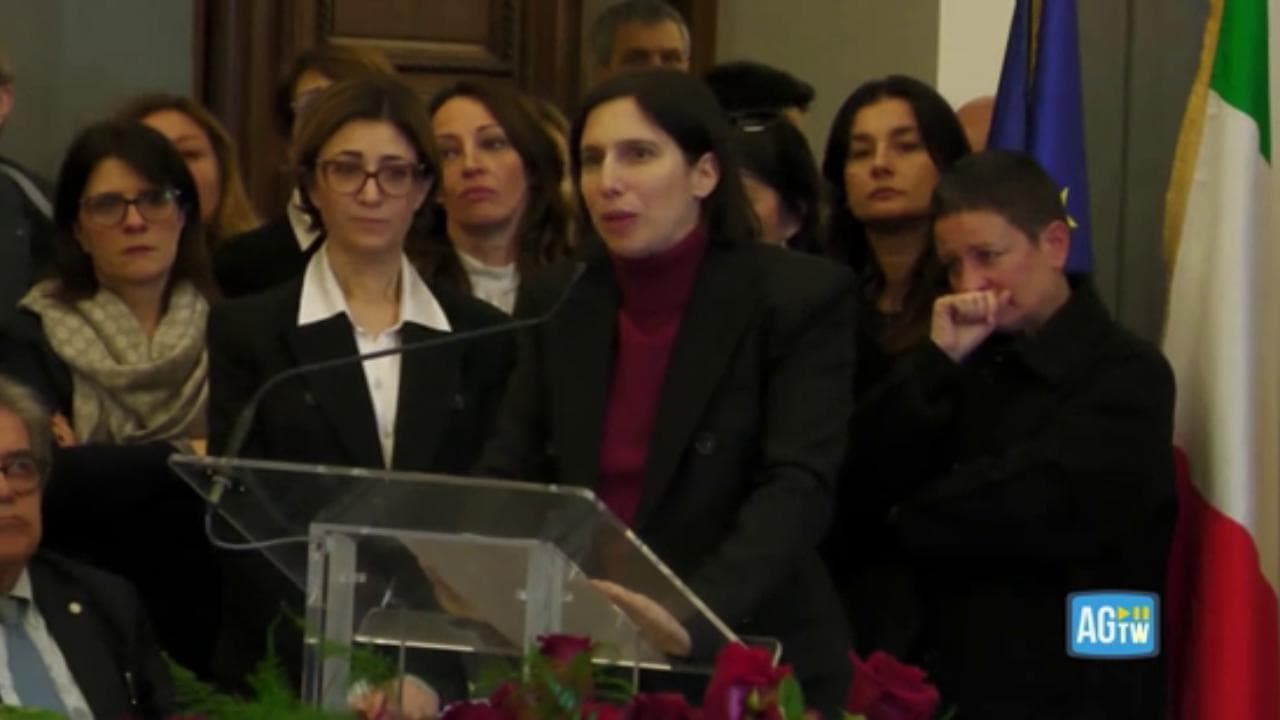 Valeria Fedeli, la commozione di Schlein: "Difficile pensare che non sarà più in prima fila"