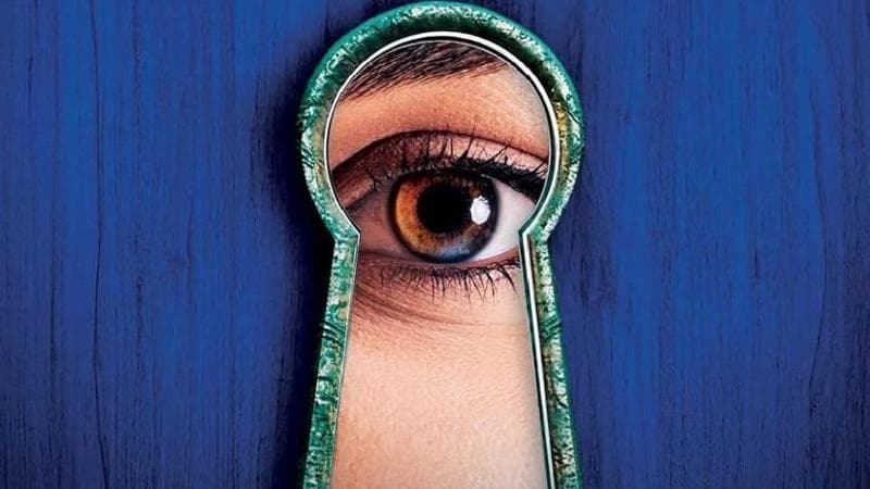 Fenomeno Freida McFadden, la dottoressa misteriosa che con i suoi thriller scala le classifiche