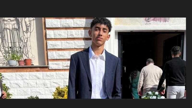 Il sedicenne Abanoud Youssef  accoltellato a scuola e morto dopo l'aggressione a La Spezia