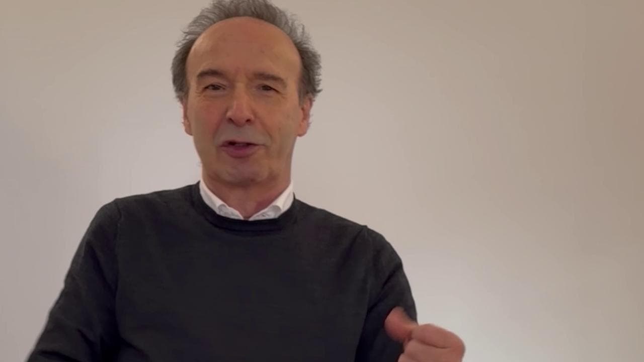 L'appello di Benigni: "Cerco il numero zero di Repubblica"