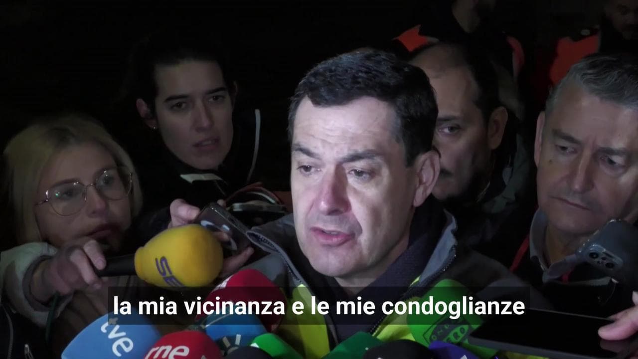Spagna, scontro treni: condoglianze senza spiegazioni del presidente andaluso e del ministro