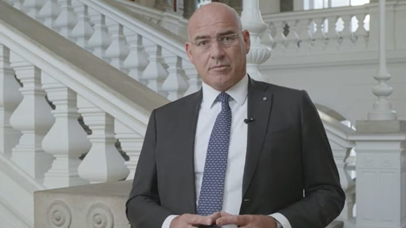 Il professor Ferruccio Resta