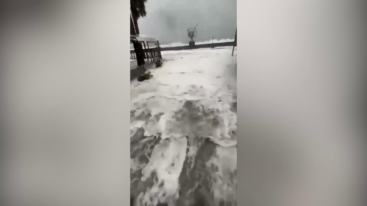 Maltempo: onda anomala travolge due sindaci nel messinese durante una diretta Facebook