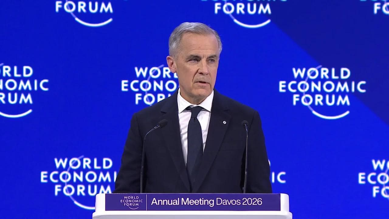 Davos, parla Carney: "Noi medie potenze se non siamo al tavolo delle trattative, finiremo nel menu"