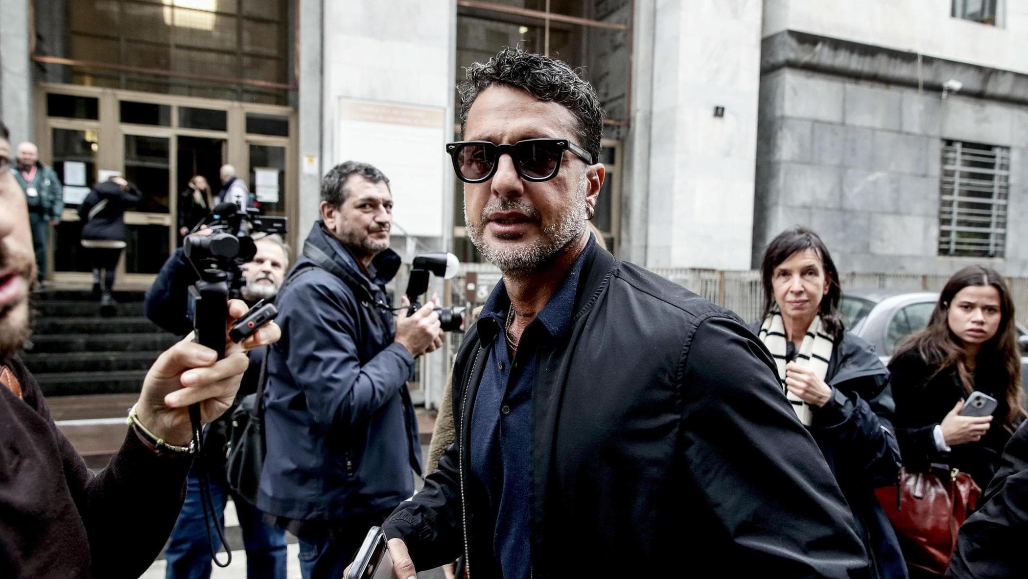 Fabrizio Corona testimonial, la pazza idea che divide il comitato per il sì al referendum