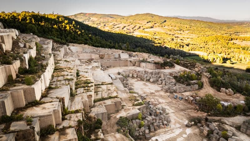 La cava Santafiora si trova a Manciano nella provincia di Grosseto