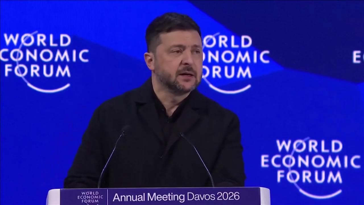 Davos, Zelensky cita 'il giorno della marmotta': "In un anno nulla è cambiato"