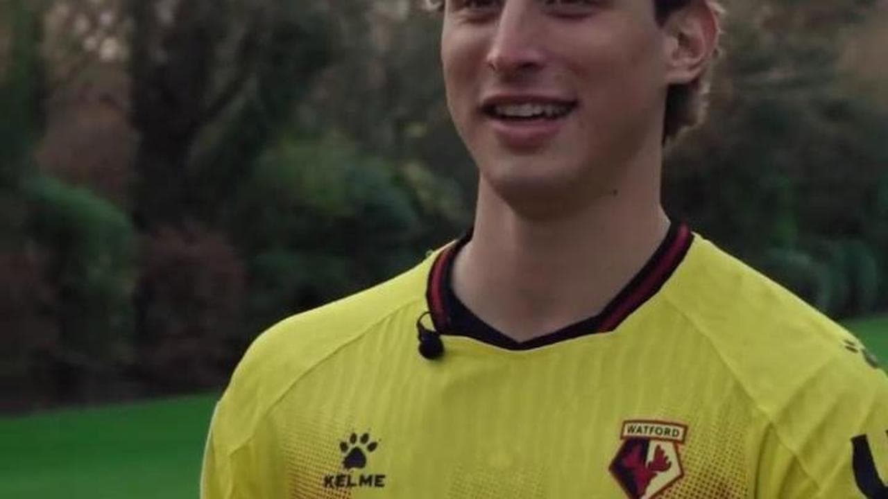 Bove si presenta al Watford: "Nel calcio ho molti amici, sono stati gentili nell'anno più difficile"