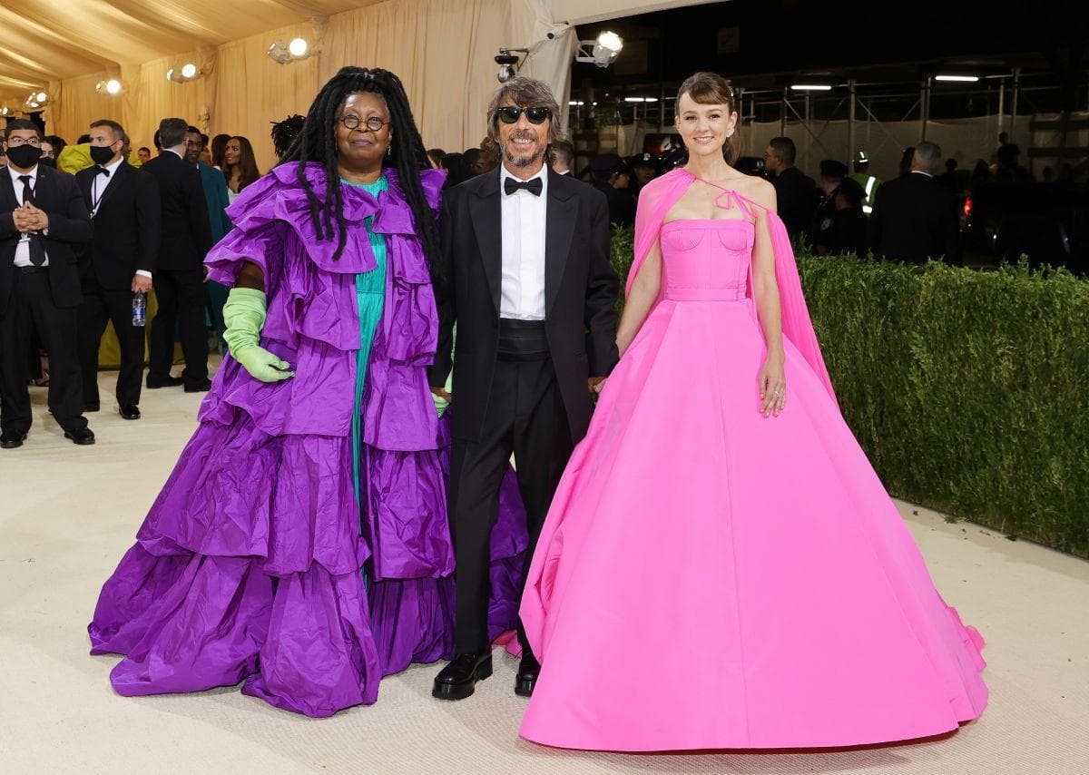 Golberg al Met Gala con Pierpaolo Piccioli e Carey Mulligan