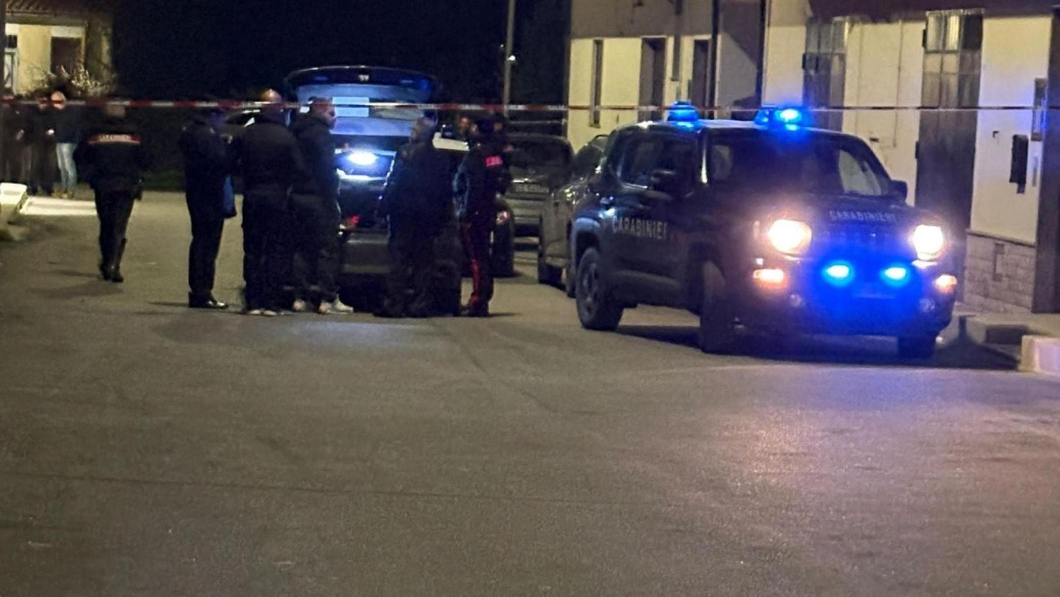 Vibo, uccide la moglie e si suicida. La coppia era separata. Lui le ha sparato durante una lite