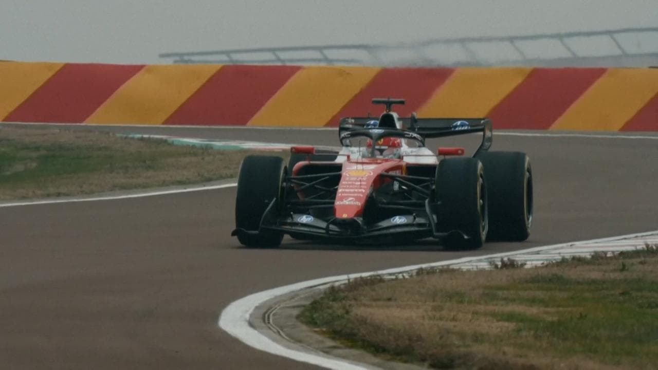 F1: i primi giri a Fiorano della nuova Ferrari "vintage" in cerca di riscossa
