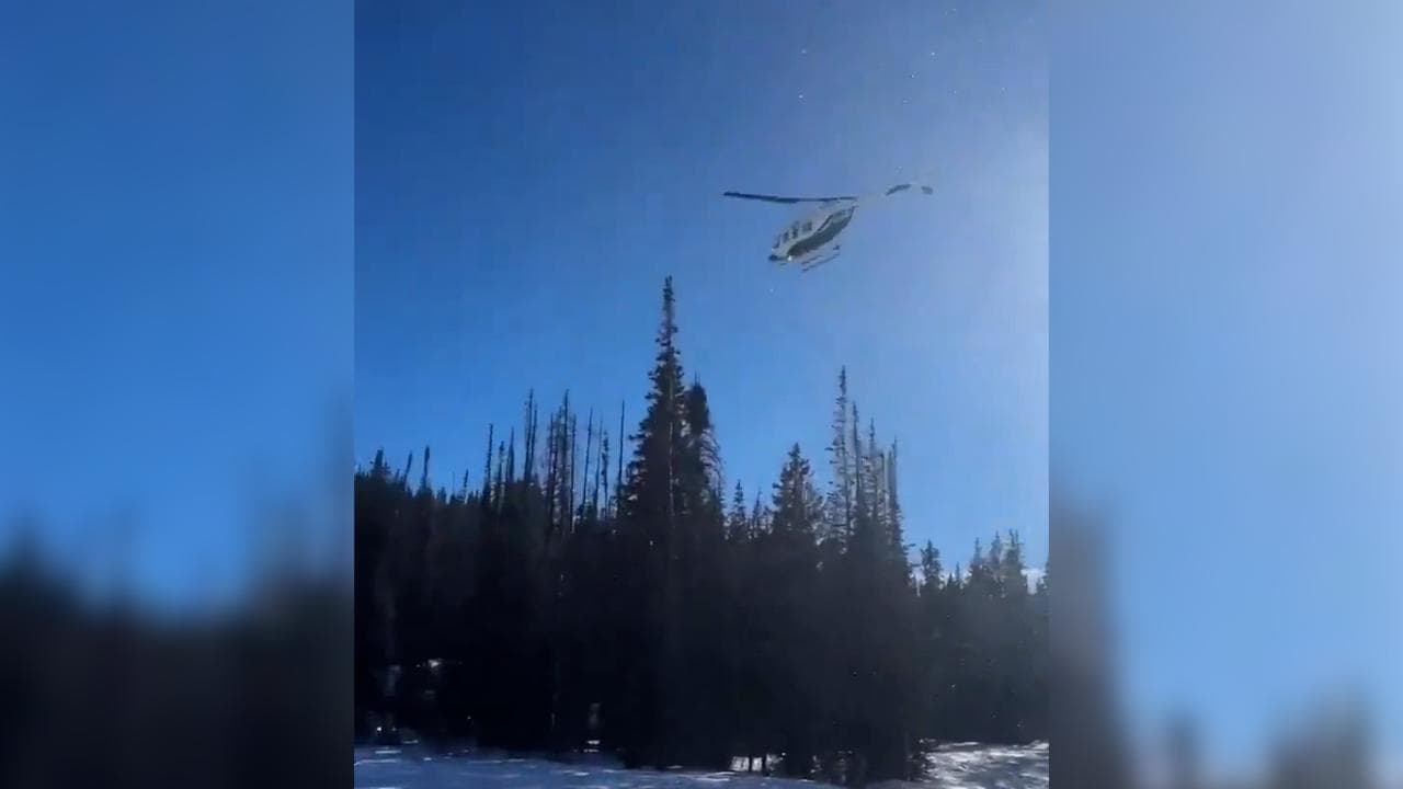 Stati Uniti, elicottero perde il controllo e precipita nei boschi dello Utah: il video