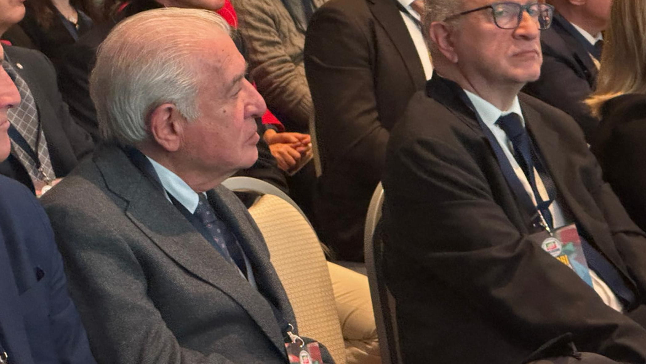 Referendum, ricompare Dell’Utri all’evento del centrodestra per il sì