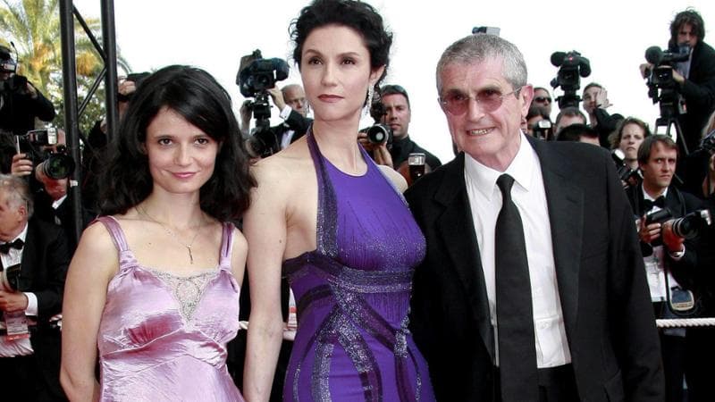 Alessandra Martines con Claude Lelouch e la loro figlia al Festival di Cannes nel 2007