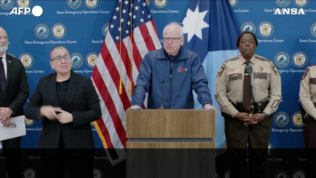 Minnesota, il governatore Walz: "L'Ice semina caos e violenza, a Minneapolis occupazione federale"