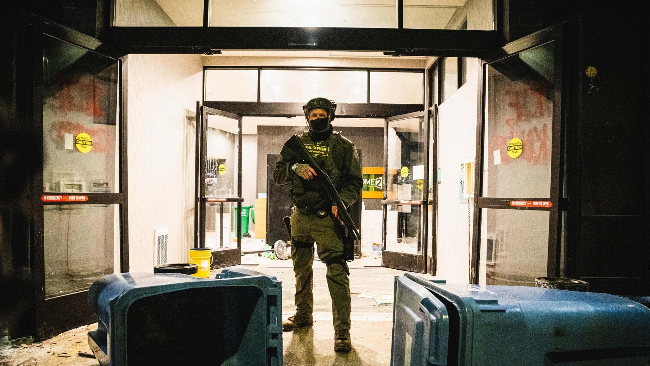 A Minneapolis con le ronde anti-milizie: “Arrestano su base razziale, salviamo le prede umane”