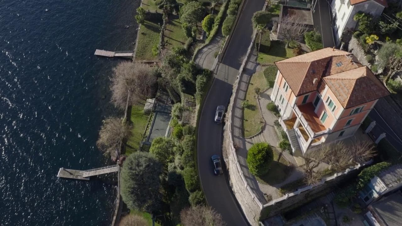 Genesis, le tre elettriche per l'Italia