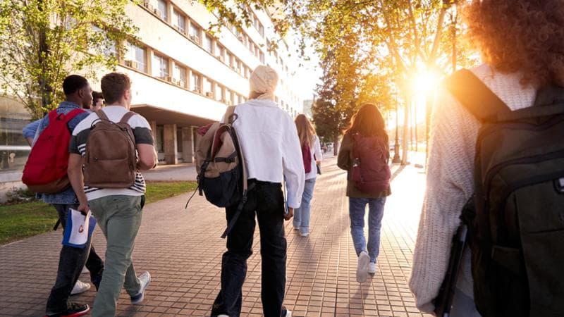 Çocuklar ne düşünüyor: gelecek korkusu ile dinlenme ihtiyacı arasında