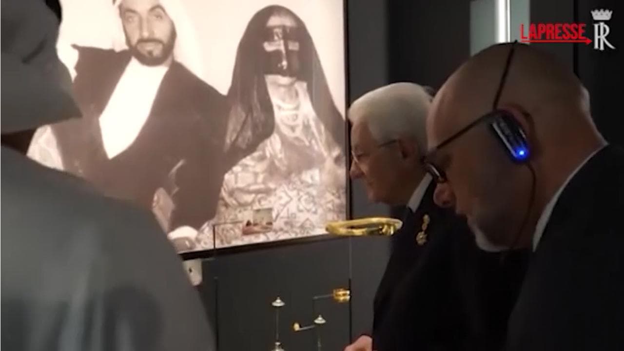 Mattarella negli Emirati Arabi Uniti, la visita al museo nazionale Zayed