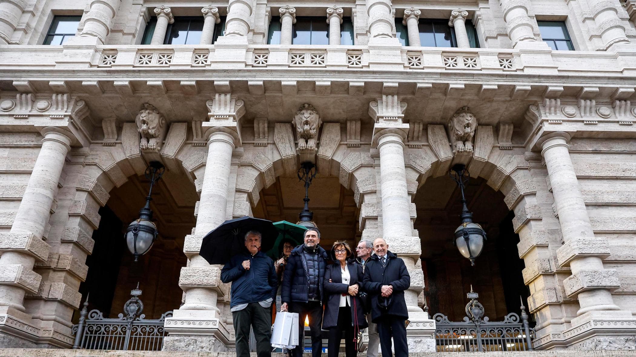 Referendum, schiaffo ai fuorisede e il Tar boccia il ricorso sulla data