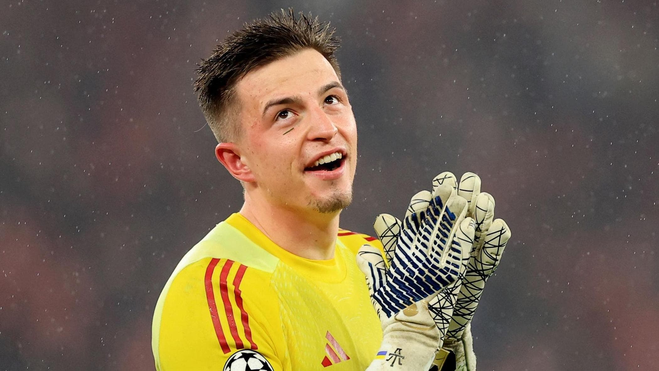Trubin, chi è il portiere goleador del Benfica che ha qualificato Mourinho ai play-off di Champions