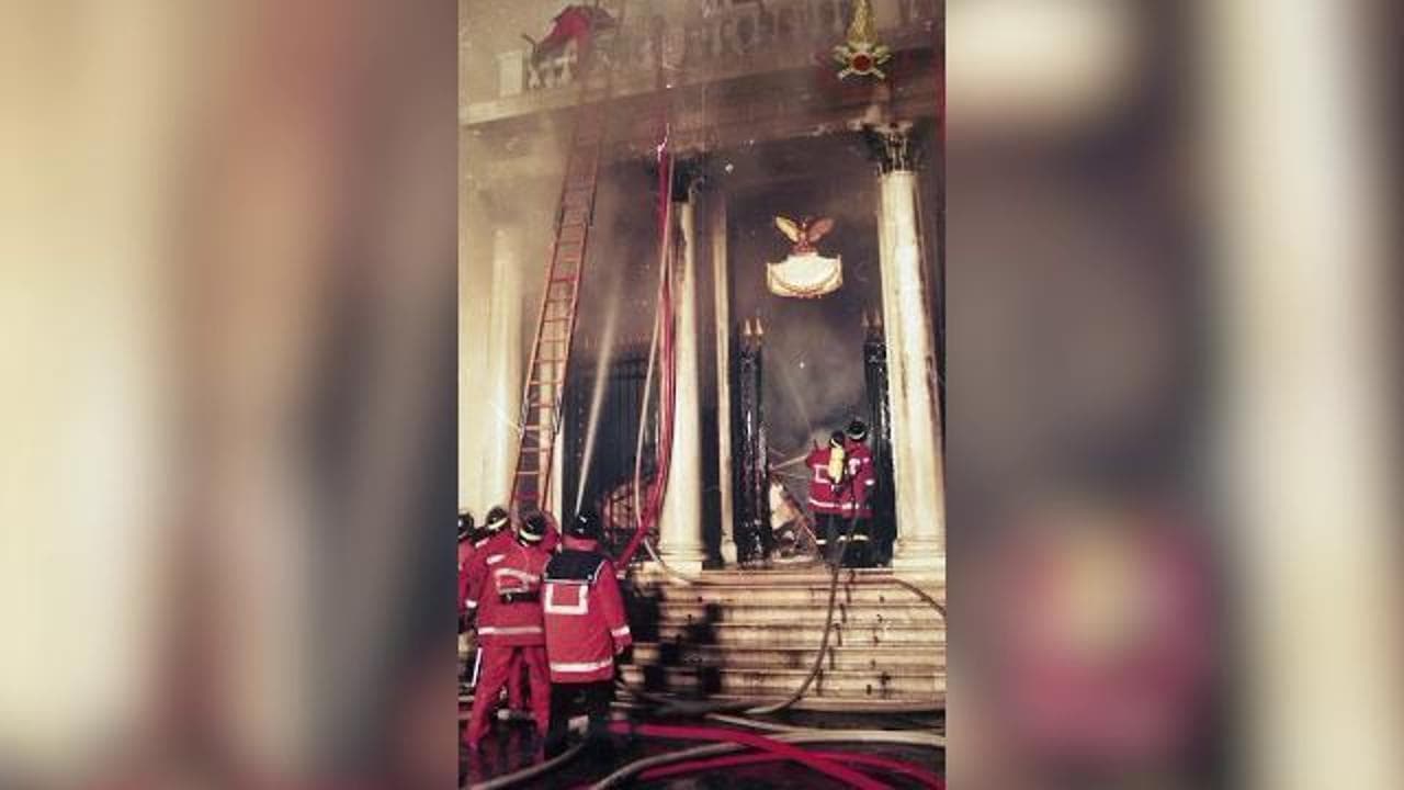 30 anni fa il rogo della Fenice nel racconto dell'intervento dei vigili del fuoco