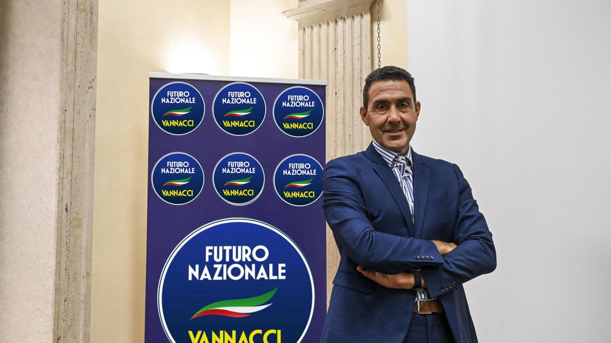Esplode il Mondo al contrario, i principali team mollano Vannacci: “Un bluff politico”