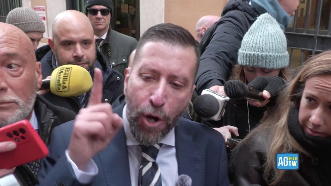 Remigrazione, bagarre davanti a Montecitorio. Marsella (Casapound): "L'antifascismo è mafia"