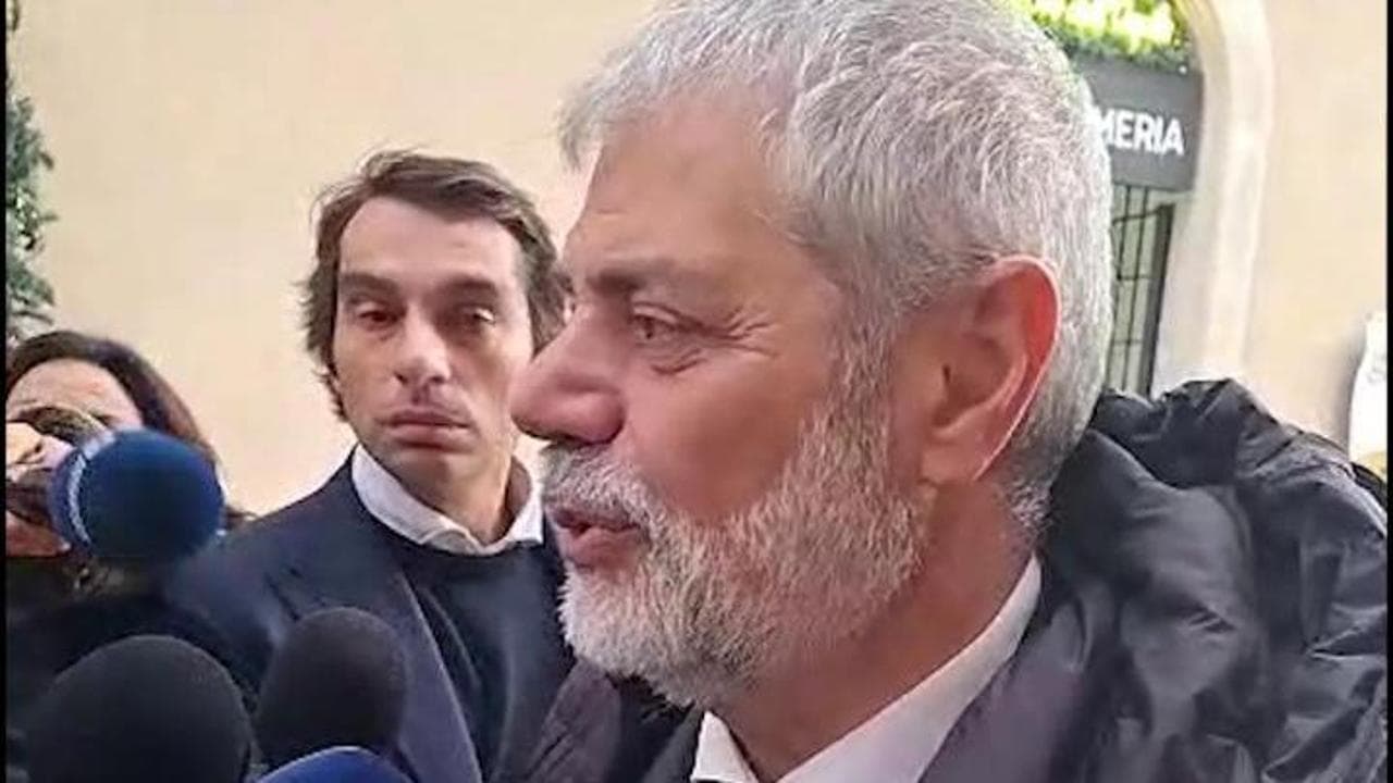Bambini nel bosco, lo psichiatra Cantelmi: "Preoccupati per i bambini, il problema è urgente"