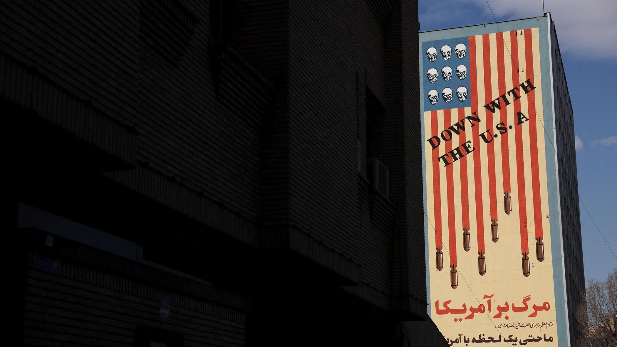 Serie di esplosioni scuote l’Iran. Usa e Israele: non c’entriamo. Washington tratta con Teheran