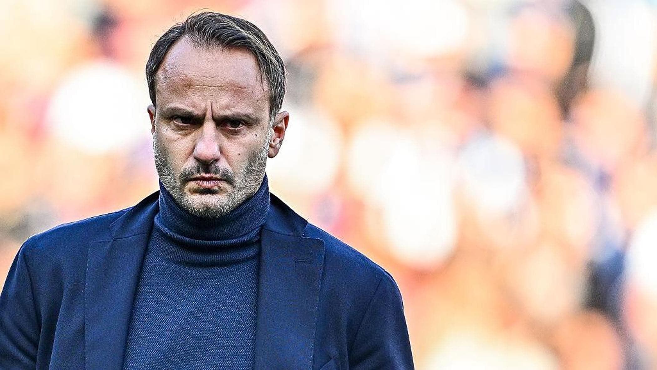 Gilardino esonerato dal Pisa, fatale la sconfitta contro il Sassuolo. Corsa a due per sostituirlo