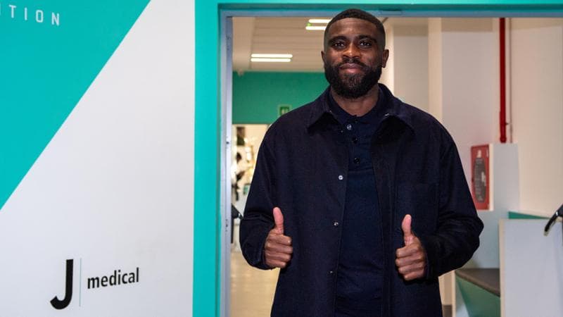 Jeremie Boga al J Medical per le visite mediche