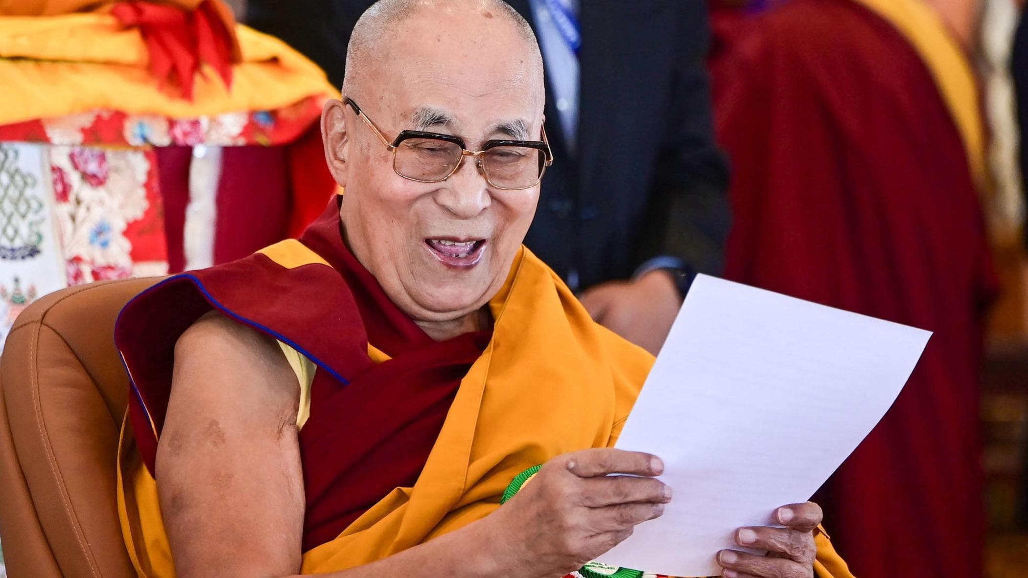 Grammy 2026: il Dalai Lama vince con il suo audiolibrio