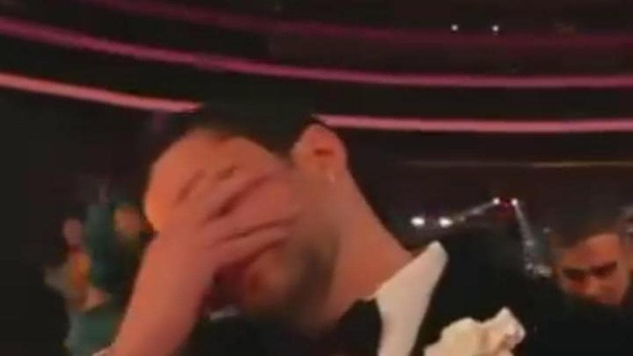 Grammy, è di Bud Banny l'album dell'anno: il rapper in lacrime all'annuncio