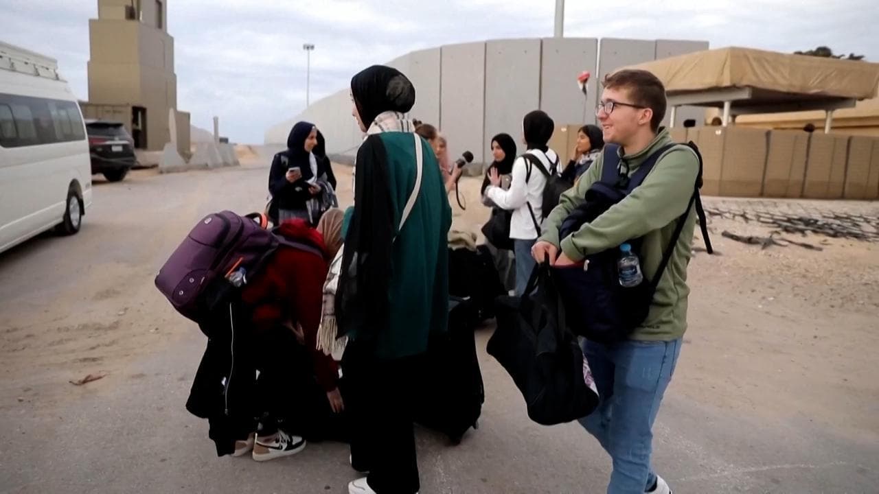 Medioriente: riaperto al traffico pedonale il valico di Rafah