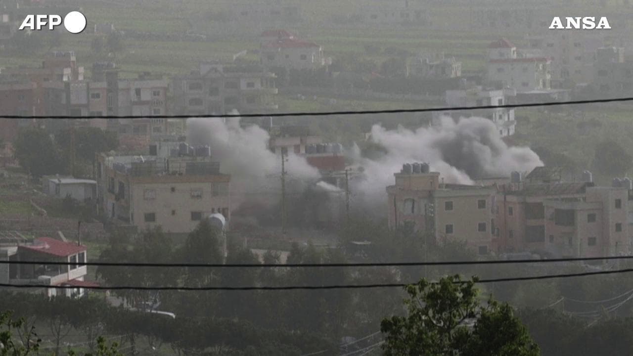 Libano, raid israeliani colpiscono il villaggio di Kfar Tibnit
