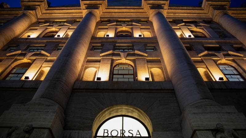 Le Borse di oggi, 2 febbraio. Milano supera i 46mila punti. Giù l’oro