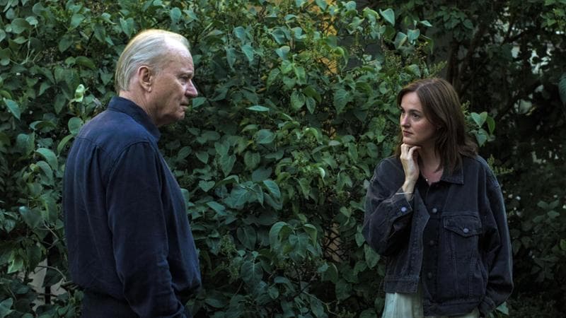 Stellan Skarsgård (Gustav) e Renate Reinsve (Nora) sono padre e figlia nel film di Joachim Trier (Photo_Kasper-Tuxen-Andersen )