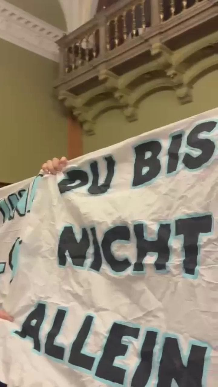 Budapest, la "Salis tedesca" Maja T. condannata a 8 anni: proteste in aula