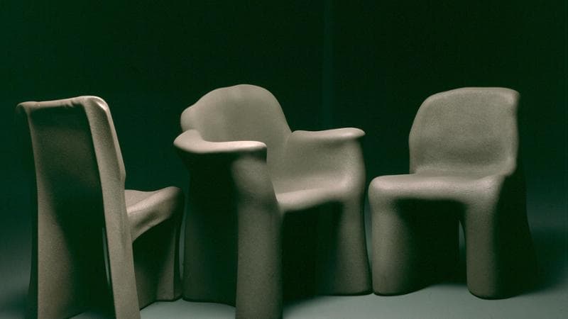 Una foto storica dell’archivio Cassina che mostra tutte e tre le versioni originali di Dalila, anche quella non riedita in versione outdoor, foto Mario Carrieri