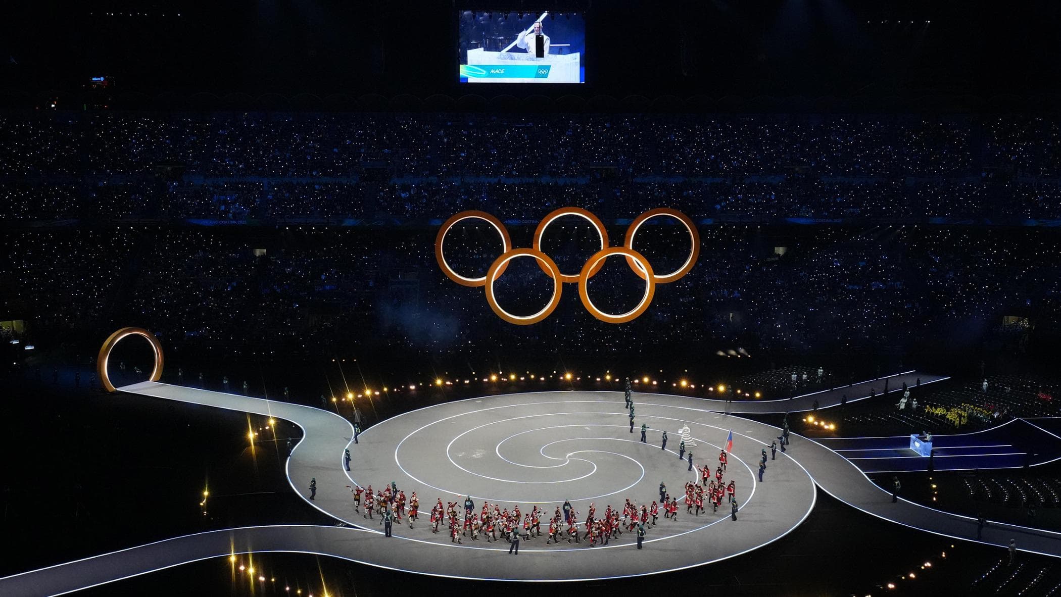 Olimpiadi, la tregua (mancata) e la nobiltà dello sport antidoto della guerra