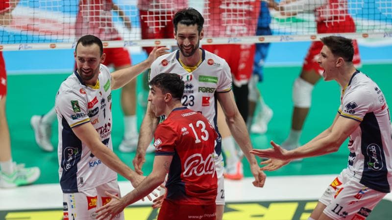 Trento esulta dopo un punto (foto Zani - Rubin / Legavolley)