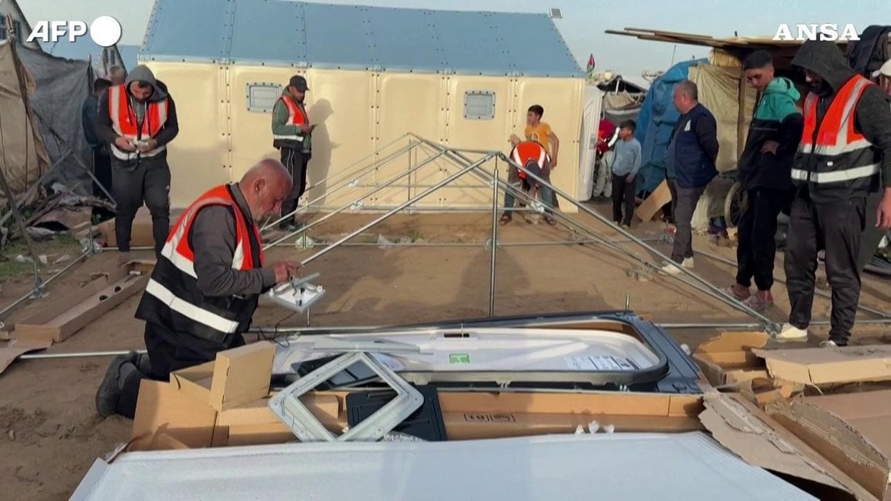 Gaza, nuove unità abitative per gli sfollati: meno di una casa vera ma più di una tenda