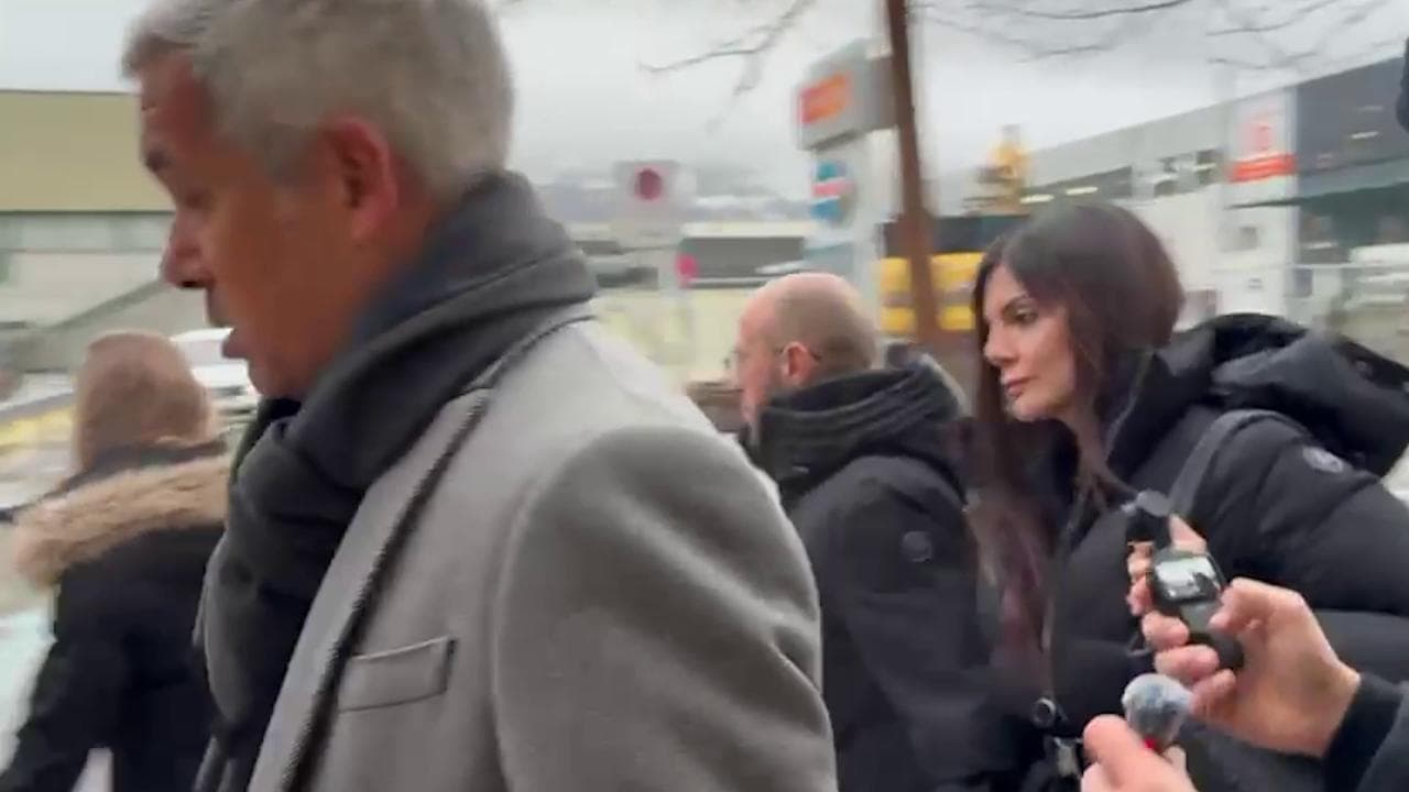 Sion, Jacques e Jessica Moretti non parlano con i giornalisti prima dell'interrogatorio
