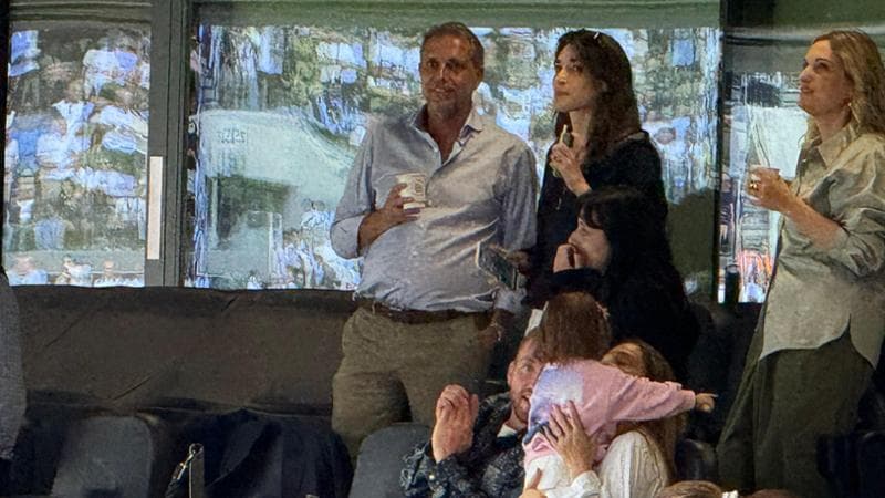 Fabio Paratici e Pilar Fogliati in una foto presa da "X"