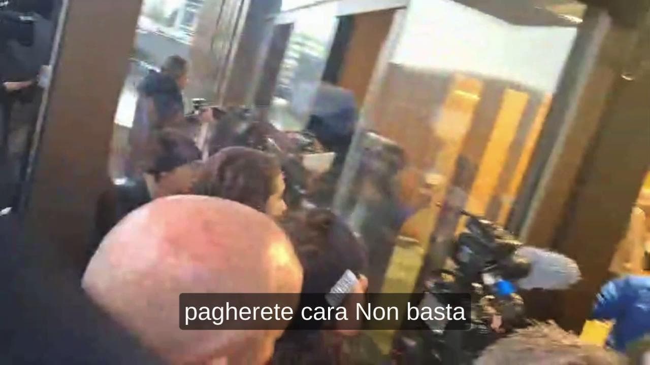 Crans Montana, la rabbia dei familiari delle vittime contro i Moretti: "La pagherete cara"